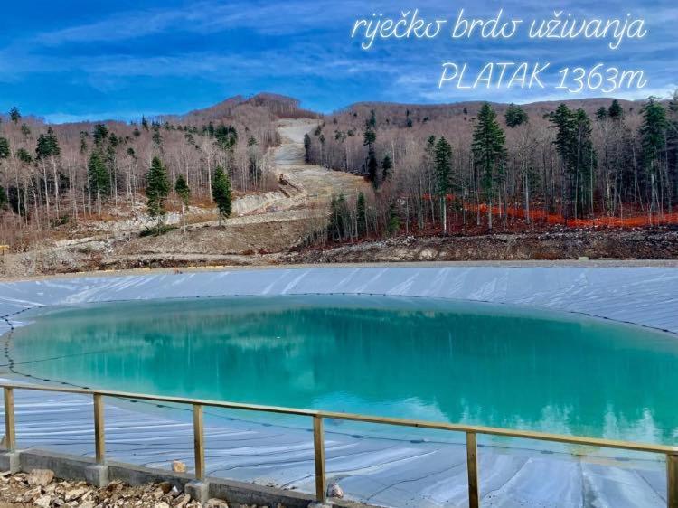 Great Mountain B&B Platak Екстер'єр фото