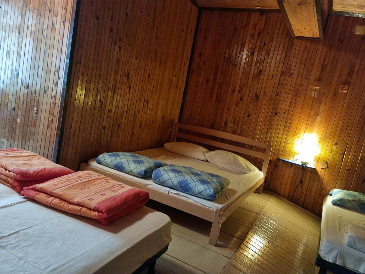 Great Mountain B&B Platak Екстер'єр фото