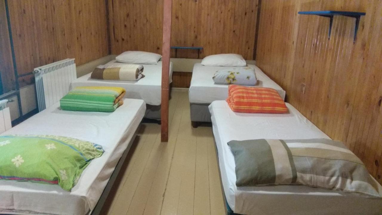 Great Mountain B&B Platak Екстер'єр фото